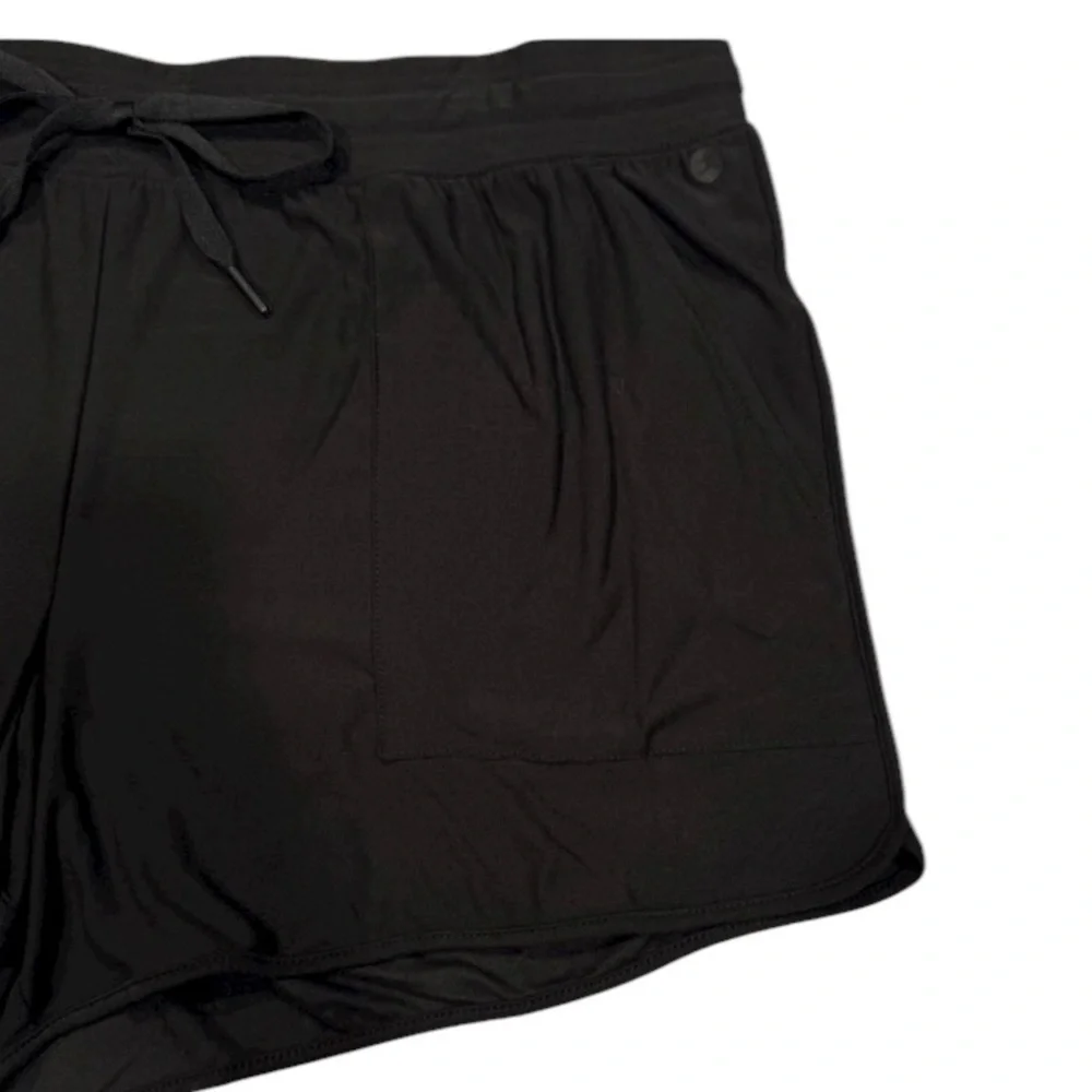 NWOT DANSKIN Soft Comfy Lounge Shorts With Pockets Black XL